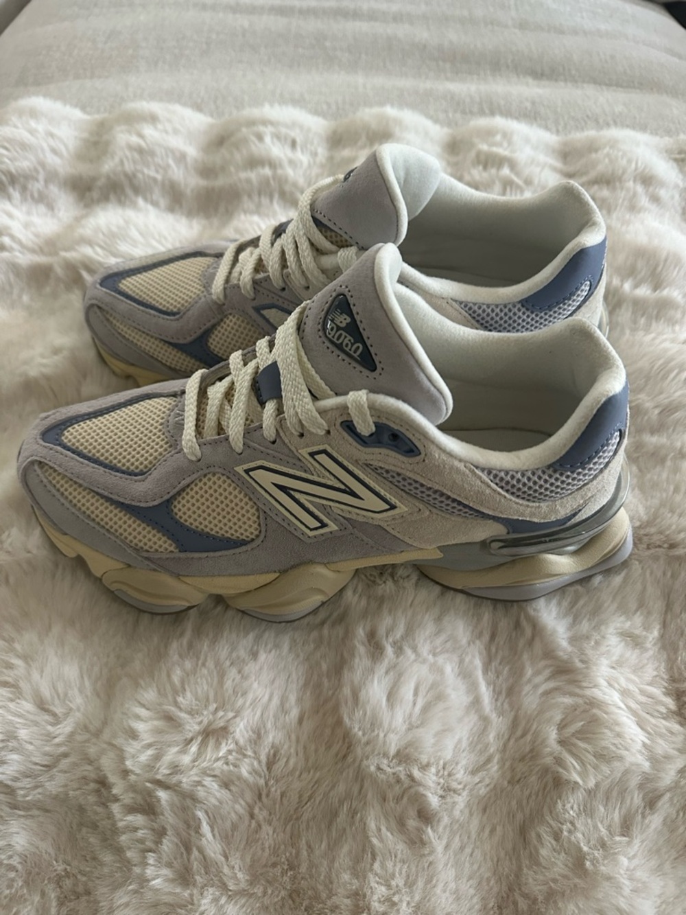 New Balance 9060 Women's Cream and Light Blue Mesh Sneakers - Picture 3 of 4